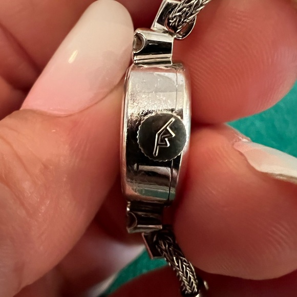 Movado ladies watch - Picture 4 of 16